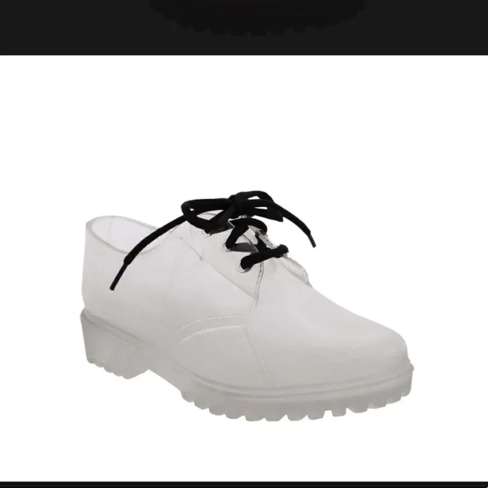 The Nelly Ankle Jelly Shoe